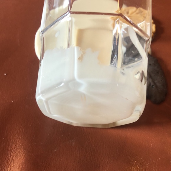 Fake Spilled Milk With Cookied - Picture 4 of 6